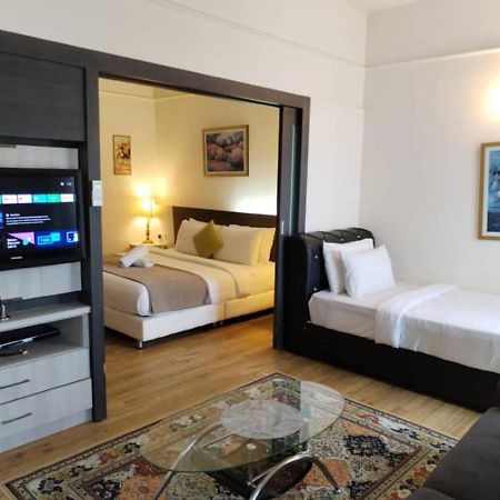 Suites At Times Square Kl クアラルンプール エクステリア 写真